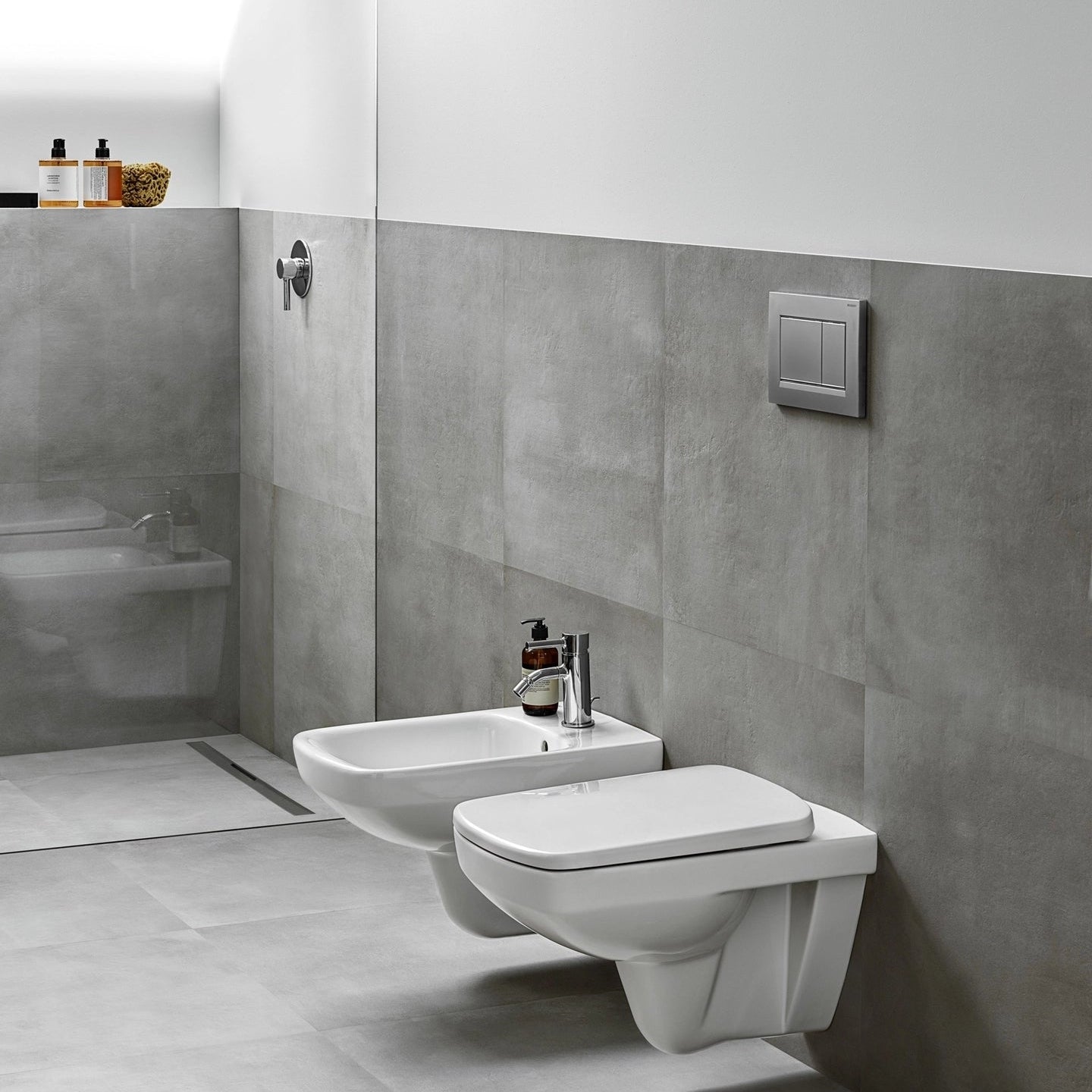 Cuvette Suspendue Geberit Selnova Square avec Abattant Simple